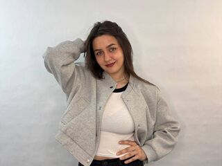 naked webcam girl ElaraWhitmoren