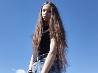webcam bitch EleaseArhelger