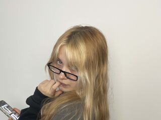 free live sexcam EloiseGow