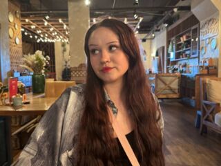 naughty cam girl EmilyGreek