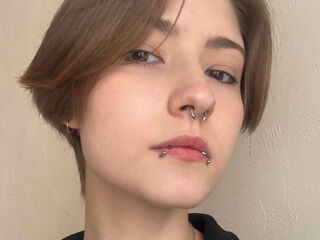 spy cam EssieAcheampong