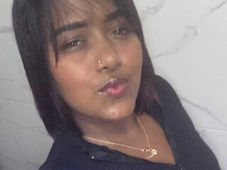 free chat room EvaMalia