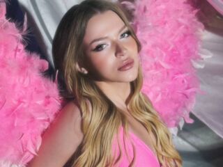 naked girl with live cam masturbating EvanRossano