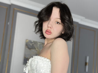 naked girl with webcam masturbating with vibrator EvelinWood