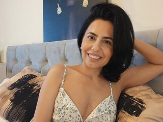 naked camgirl EvelineAngeles