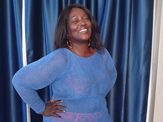 camslut topless GladysWilliams