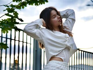 webcam girl chatroom GraceHeitger