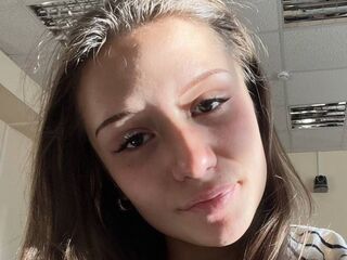 camslut video HeidyDuggar