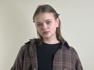 camwhore shaving pussy HeikeGraciano