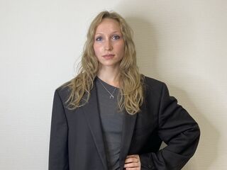 free live cam chat IrinaVelzeboer
