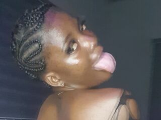 cam girl masturbating with vibrator JessyJohn