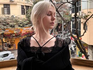 girl webcam show KamValentine