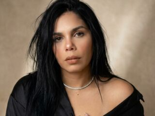 cam slut KamiThomas