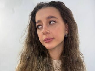 adult chat room KamiZinni