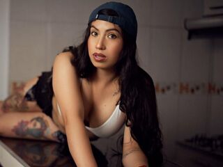 live webcam performer KatyCooper