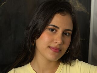 fingering cam girl KeilyBennett