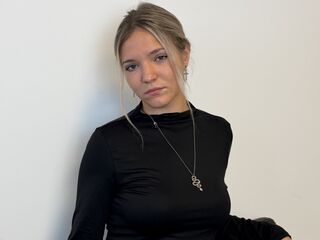hardcore KeiraTullier
