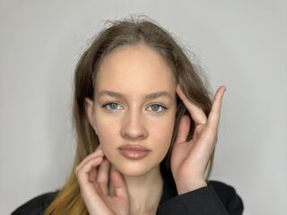 free webcam video KoriHallquist