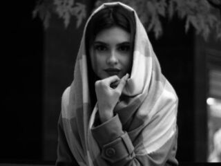 voyeur webcam KylaSieradski