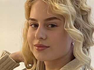 live cam show LaniePlewa