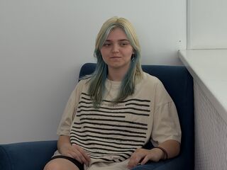 hot girl webcam LauriMagnie
