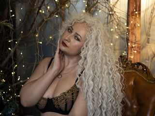 camgirl playing with sex toy LilitLang