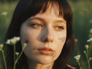 webcamgirl live sex LiluSoto