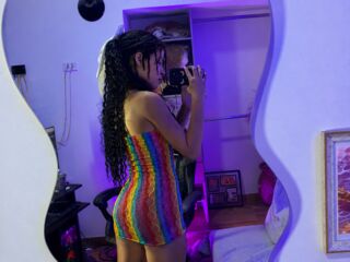 webcam babe chatroom LilyCastle