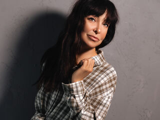 live cam girl LindaPowells