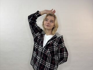 bedroom live sex LorieYancy