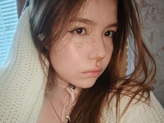 adult cam show LouannMuench