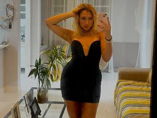 Kinky webcam girl LunaVeller