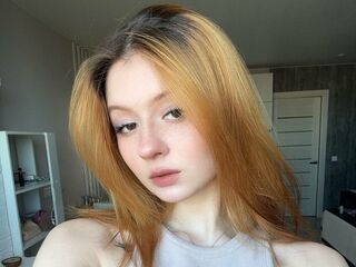 beautiful girl webcam LynnaFootman