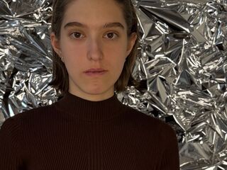 naked camgirl photo MaeganDegiacomo