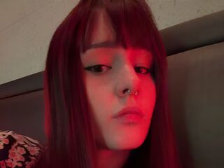 online chat MaeveLith