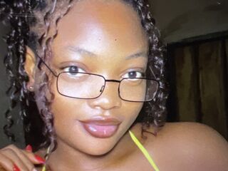 cybersex chat room MakyDina