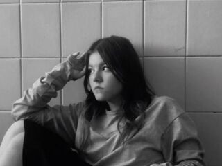 camslut topless MarcyHawes