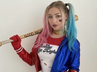 camwhore masturbating with vibrator MargoRobbz