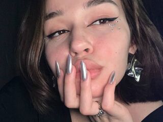 naked webcam girl MarryTripis