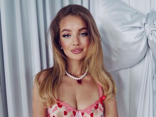 naked cam chat MayaGal