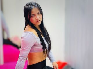 kinky video chat performer MiaBriars