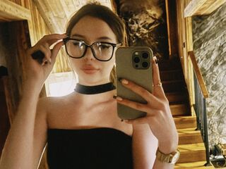 free nude web cam MiaForester