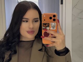 cam girl spreading pussy MilaCrew