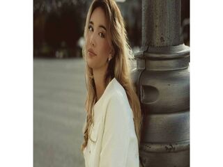 hot cam girl fingering MiraStarlet