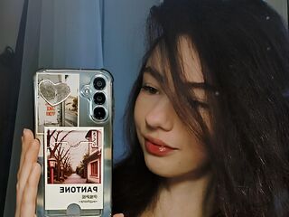 hot cam slut MitziBreech