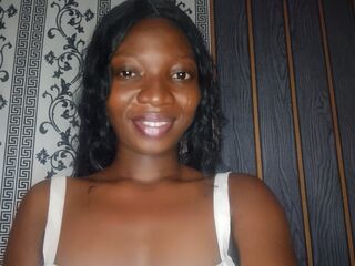 live chatroom MooreAngelica