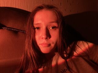 naked camgirl masturbating with dildo NguyetBuchetto