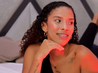 girl sex chat NicoleBakker