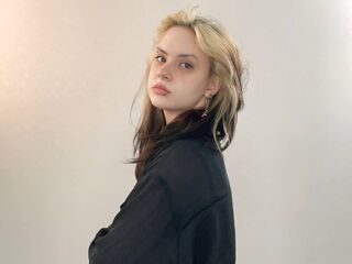 webcam bitch chatroom NildaFabros