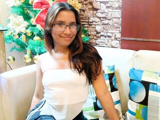 hot cam girl masturbating with sextoy OdetteBelle